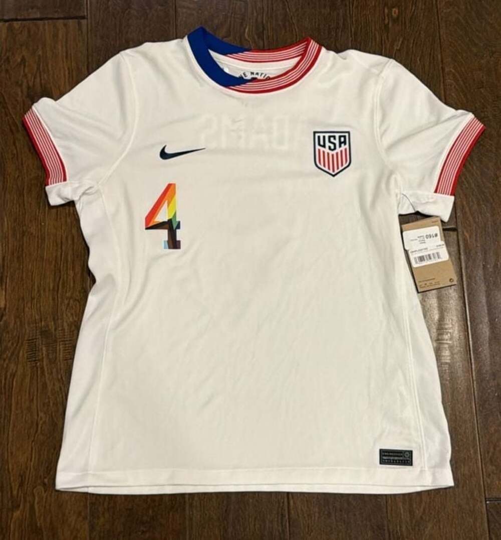 Nike Tyler Adams USA National Team 2024 Jersey with Pride Number - women’s Med